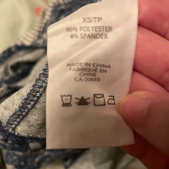 Reitmans Split Back Printed Top XS - Picture 6 of 6